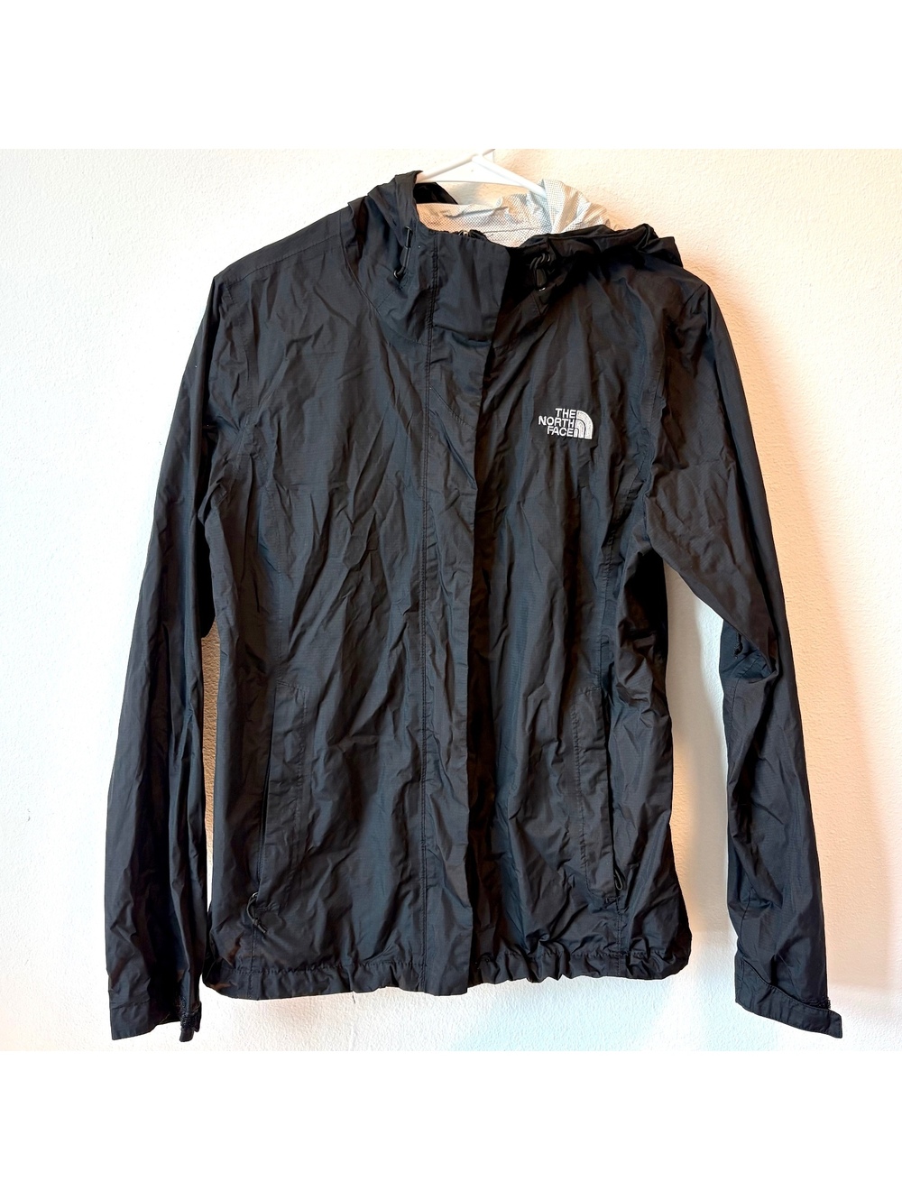 The North Face Women’s Size S Black Rain Jacket Dryvent Windbreaker Coat